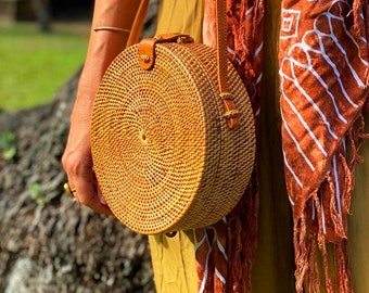 Round Rattan Bag Bali Brown 20cm handmade vintage Dewatastar handwoven shoulder bag-boho bag straw bag