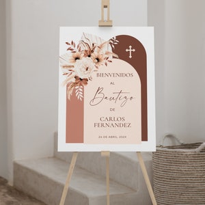 Floral arch boho beige tone baptism boy welcome poster spanish printable, bautizo cartel de bienvenida con decoración bohemia en español -C2