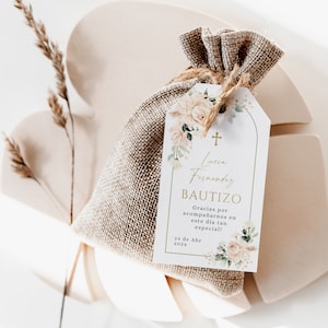 Boho white floral baptism girl favor tags in spanish, etiquetas flores blancas imprimibles bautizo niña cruz dorada gracias en español - C4