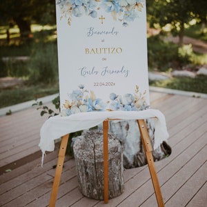 Floral light blue baptism welcome sign printable in spanish, cartel de bienvenida floral azul para bautizo niño en español, boho sign -C041