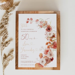 Floral invitación de 50 años en español, spanish 50th birthday surprise invitation printable, all ages adult invite, es una sorpresa -C056