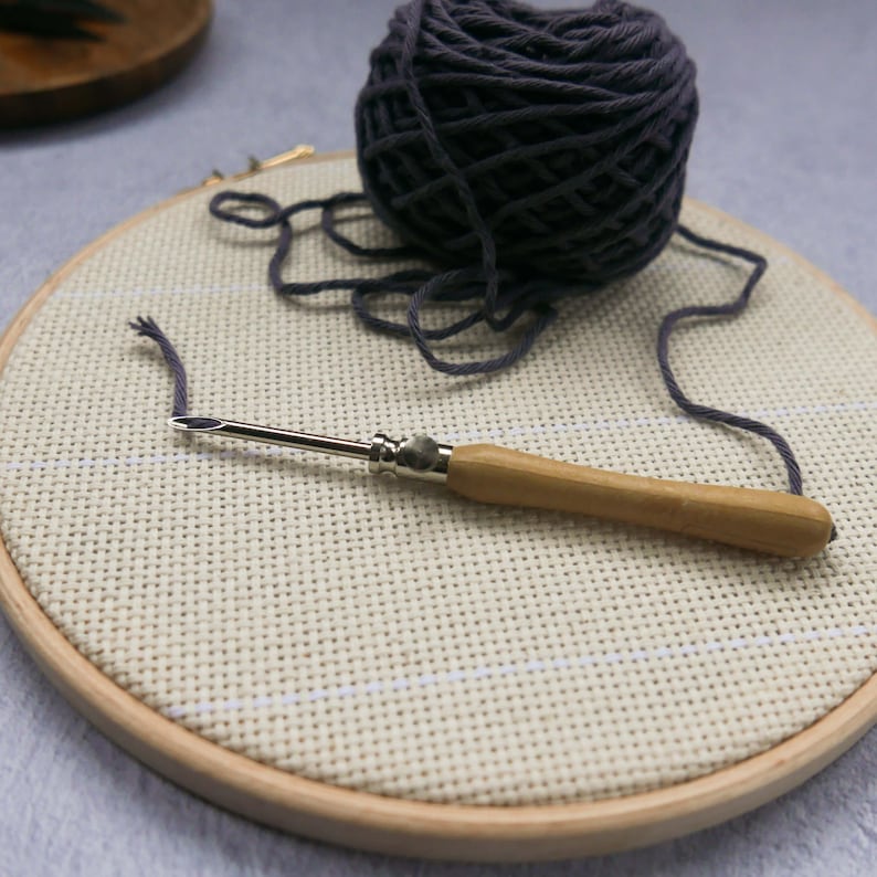 Lavor punch needle set for thin yarns and embroidery floss Etsy