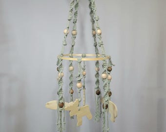 Móvil de macramé para bebé: Animales del bosque, Decoración bohemia para habitación infantil, Regalo para baby shower