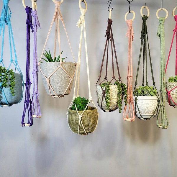 Simple No Tassel Macrame Plant Hanger, Boho Plant Hanger, Plant Hangers, Boho Decor, Boho Home, Minimalist Plant Hanger, Macrame Hanger