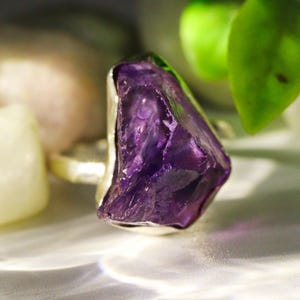 Amethyst Ring for Women • Rough Gemstone Jewelry • Handmade Purple Crystal Ring • Unique Gift Idea