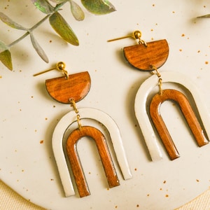 Large wood earring, Long earrings u shaped, delicate geometric earrings in brown, gift for mother image 1