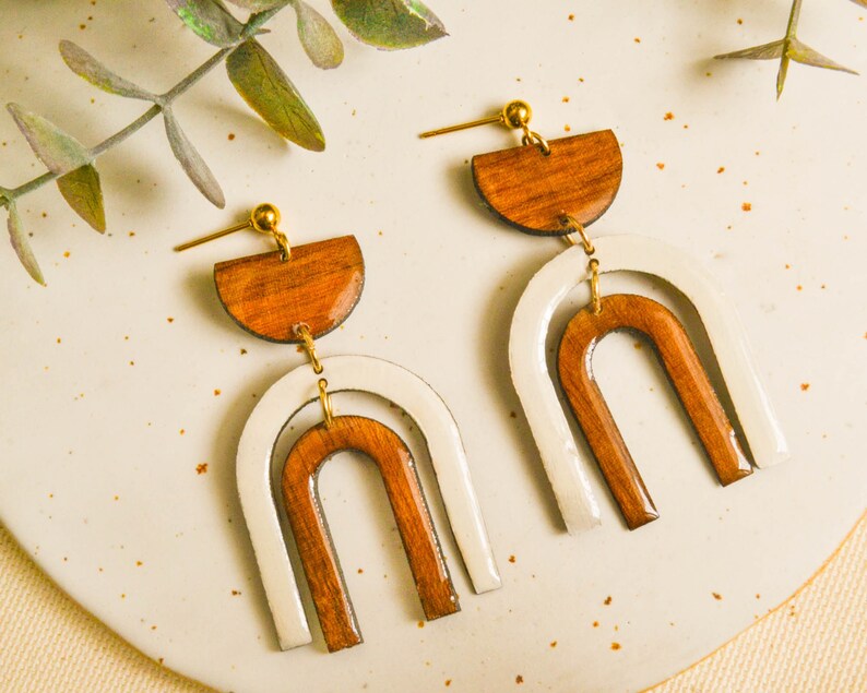 Large wood earring, Long earrings u shaped, delicate geometric earrings in brown, gift for mother image 1