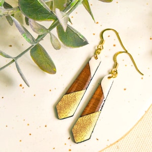 Sustainable fashion earring, women gift ideas