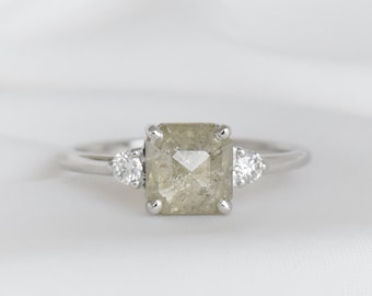 Solid Gold Ring with Salt and Pepper Diamond | Radiant Gray Diamond