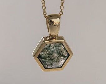 Elegant Moss Agate Solid Gold Necklace | Hexagon Moss Agate Pendant | Platinum Necklace with Green Gemstone