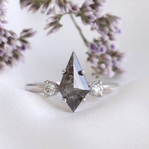 Solid Gold Ring with Kite Salt and Pepper Diamond | Unique Ring with Three Diamonds