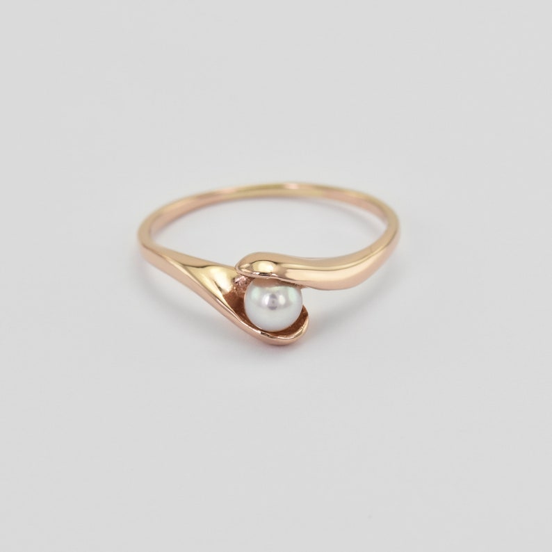 Delicate 14k Gold Pearl Ring Minimalist Freshwater Pearl Gold Ring image 10