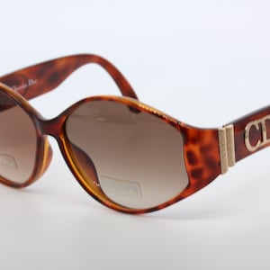 Christian Dior 2021a vintage zonnebril