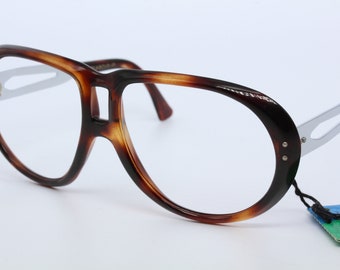 Polaroid vintage eyeglasses