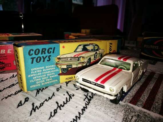 corgi ford mustang