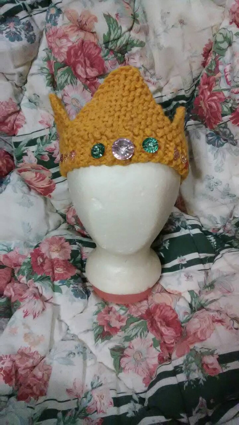 Knitted Crown image 2