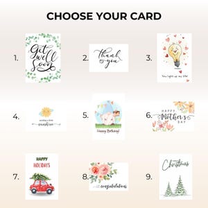 Puede incluir: Nueve tarjetas de felicitaci&oacute;n con varios dise&ntilde;os. Las tarjetas incluyen mensajes como "Get Well Soon", "Thank You", "Happy Birthday", "Happy Mother's Day", "Happy Holidays", "Congratulations" y "Merry Christmas".