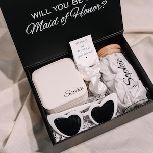 Boîte cadeau Hygge avec couvercles personnalisé Gobelet et organiseur de boucles d'oreilles Boîte magnétique vide avec message Boîte de mariage pour proposition de demoiselle d'honneur