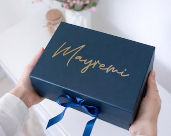 Navy Blue Quinceañera Gift Box, 15th Birthday Gift, Custom Packaging Box , Flower Girl Proposal