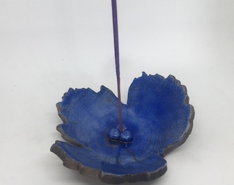 Raku ceramic big leaf incense burner by Nathalie Hamill