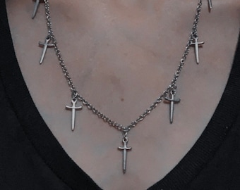Daggers chain necklace