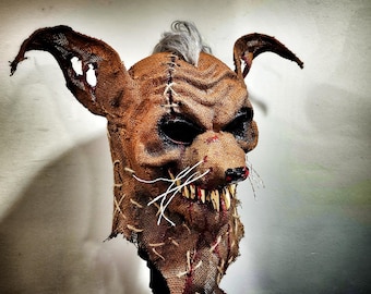 Masque de rat sale effrayant