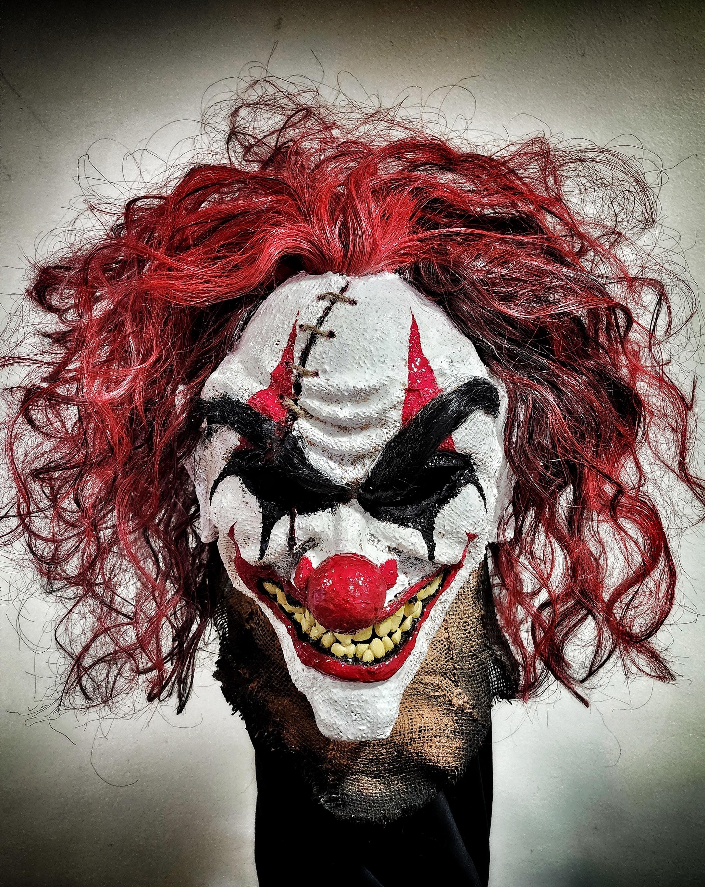 ピエロの狂気 - Etsy 日本