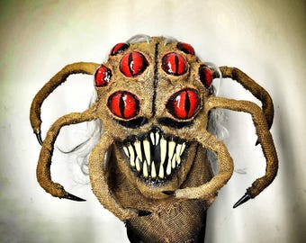 Masque d'arachnophobie fait main, monstre araignée en toile de jute