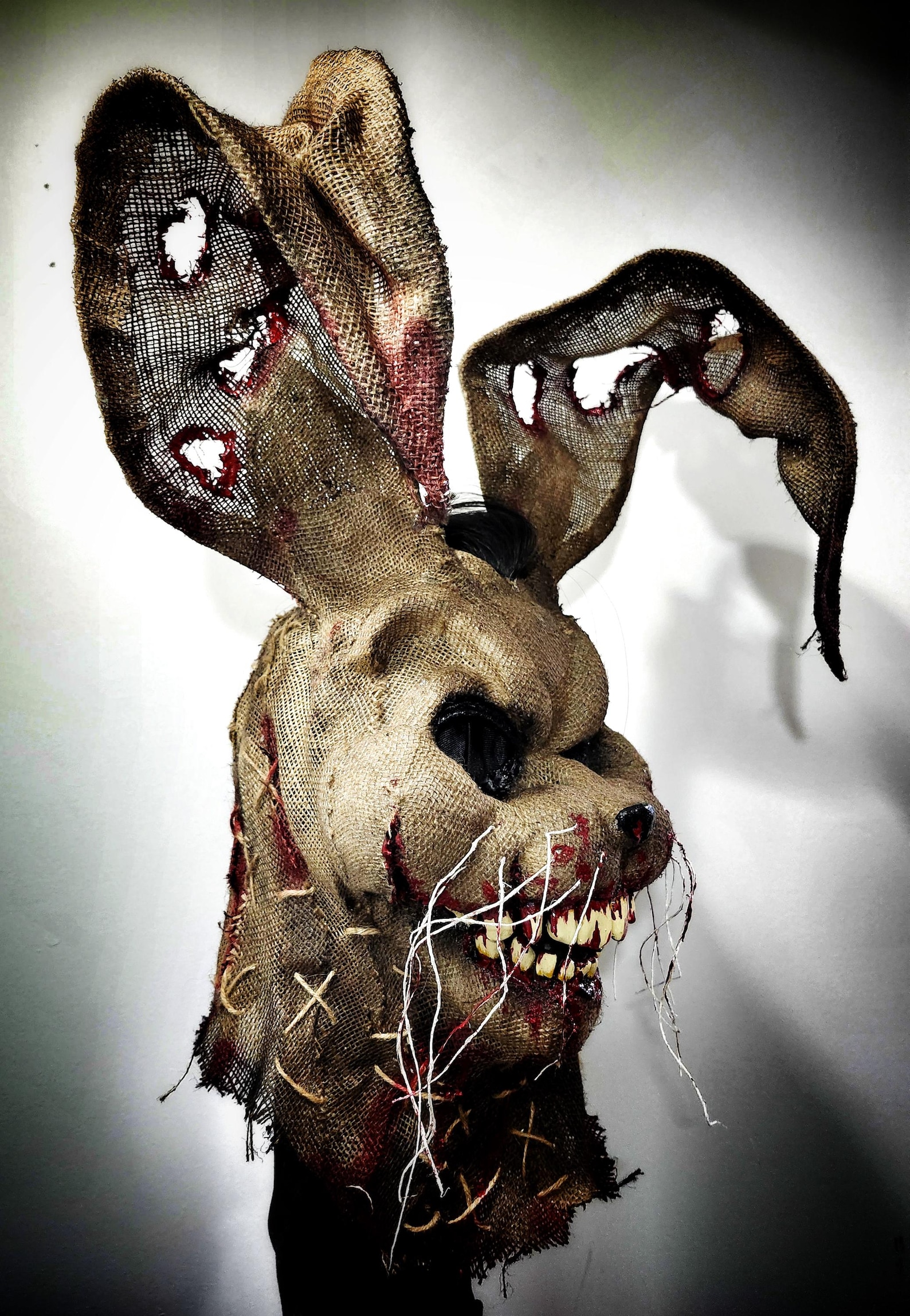Creepy Bunny Mask – Disturbing Horror Rabbit Mask – Haunted House ...