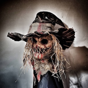 Burlap Scarecrow Mask