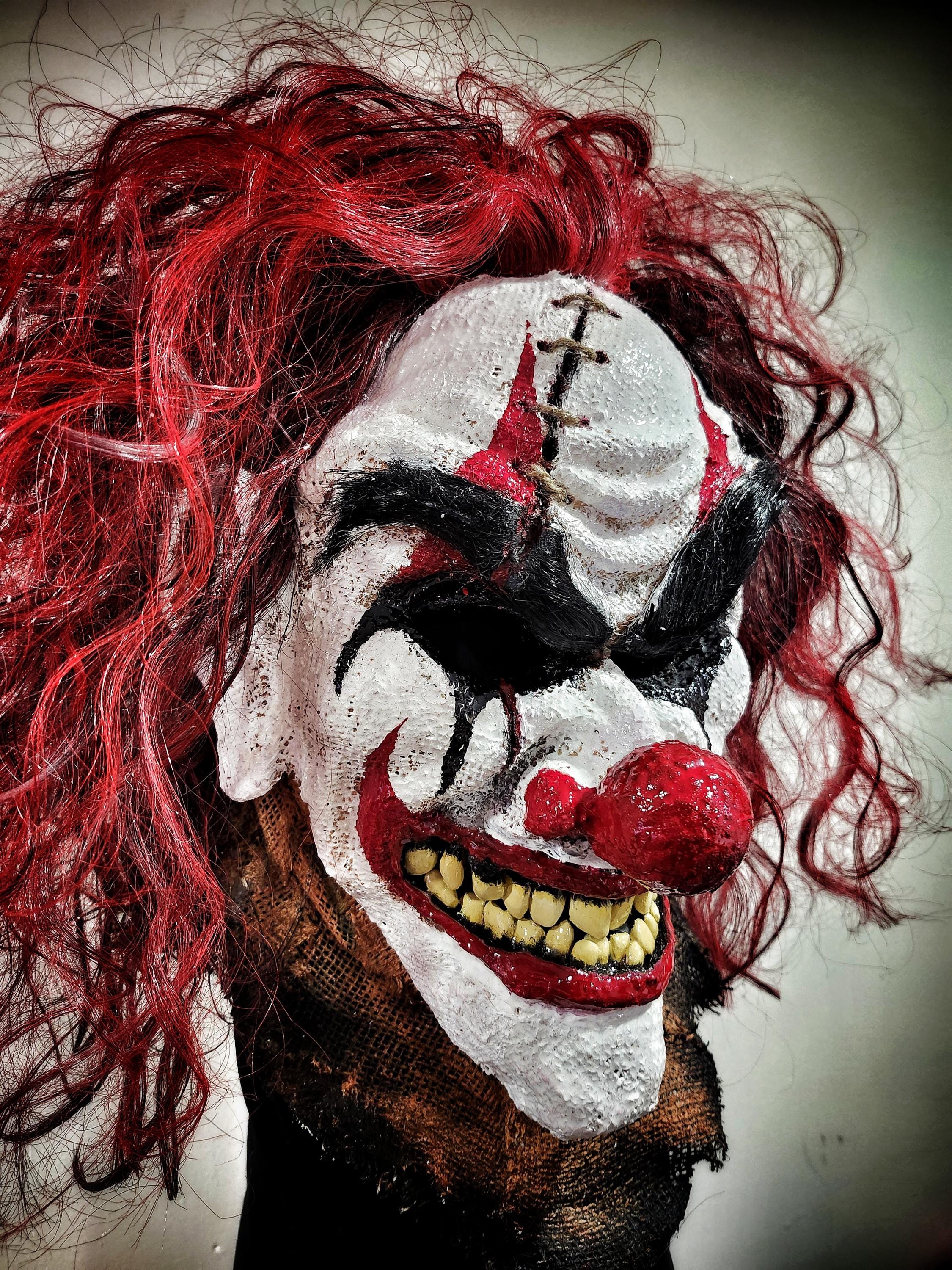 ピエロの狂気 - Etsy 日本