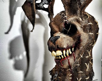 Lapin à la tronçonneuse