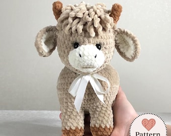 PDF-patroon gehaakte stier: amigurumi hooglandkoe, pluizige boerderijdieren pluche, digitale download