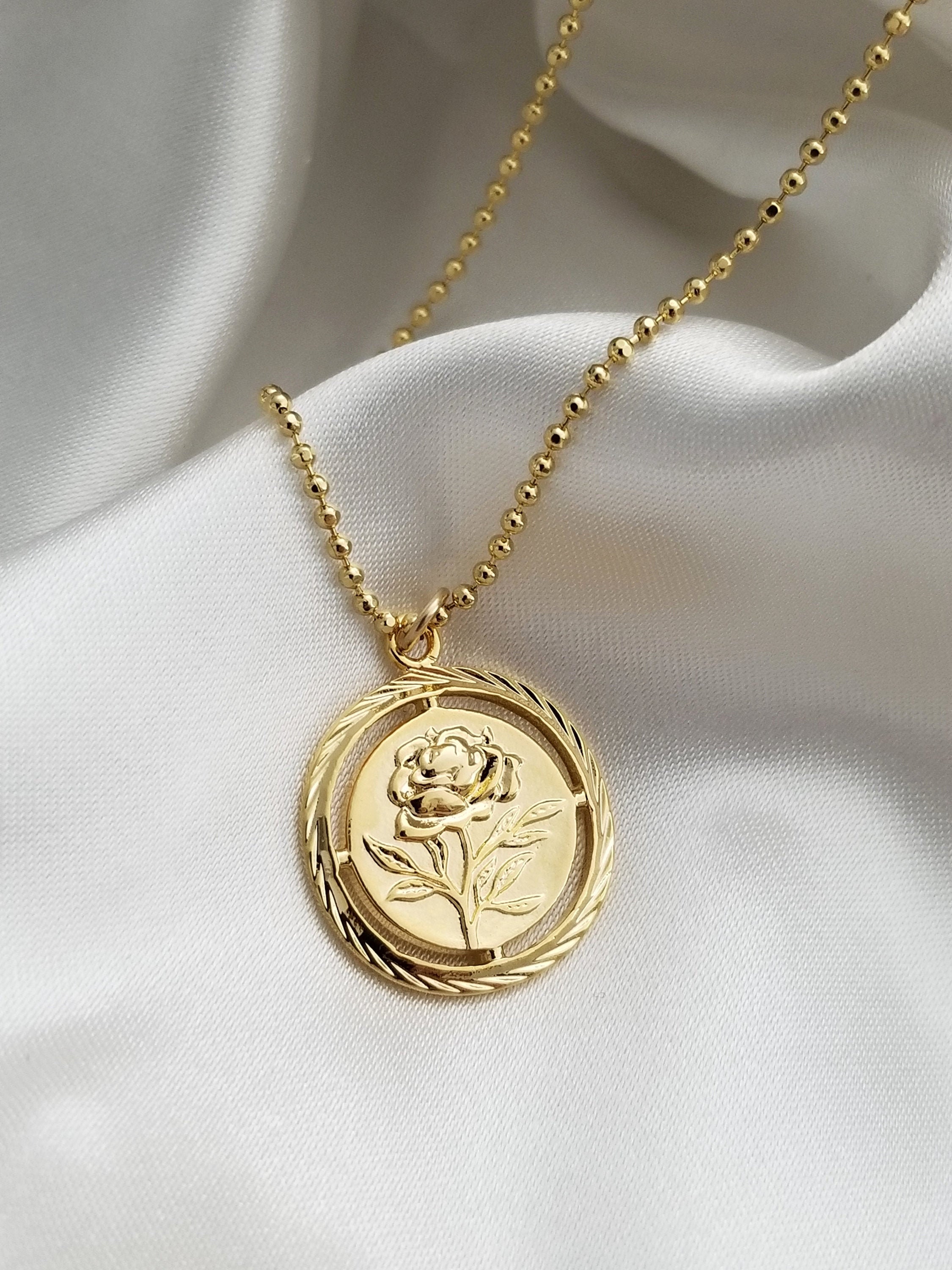 Gold Medallion Necklace - Etsy Denmark