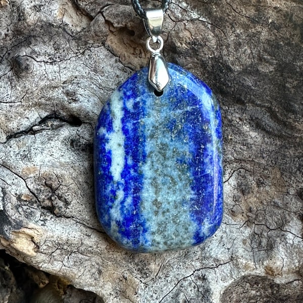 Pendentif homme pierre naturelle lapis lazuli / collier lapis-lazuli