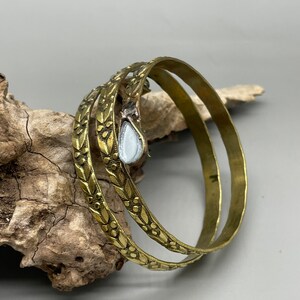 Modern Jonc Dorée Martelé / Bracelet / Minimaliste / Laiton / Classique / Rustique / Ethnique / Bohème / Hippie / Bijou / Réglable