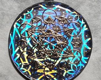 Talisman | Pendant | Gold Merkaba Plotonic Solids | Holographic Pinecone | 37mm | UV Resin
