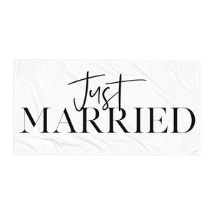 Just Married Beach Towel For Beach Wedding Or Honeymoon Wedding Gifts Honeymoon Gifts Bridal Shower Gifts