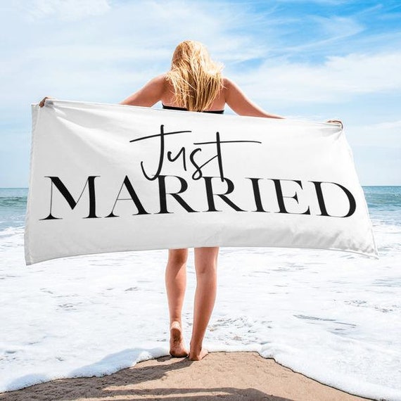 Just Married Beach Towel Bride Groom Gift Honeymoon Gift Shield 