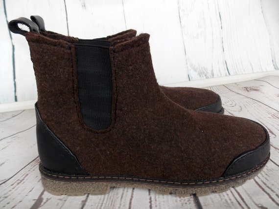 wool chelsea boots