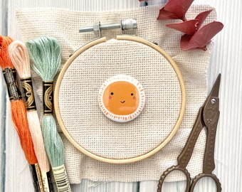 Happy Sunshine Button Needle Minder For Cross Stitch And Embroidery The Sun Is Up