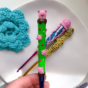 clay crochet hook grips