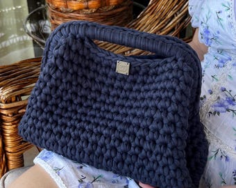 Gehäkelte T-Shirt Garn Clutch Tasche, Originalgeschenk, handgemachte häkeln Geldbörse