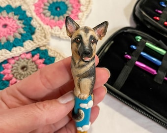 Ihre Haustier-Häkelnadel, austauschbare Häkelnadel, personalisierter Hund oder Katze, häkeln Polymer-Ton-Figur, Erinnerungsgeschenk