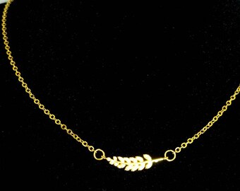 Gold Leaf Necklace, Dainty Leaf Necklace, Bridal Necklace, Minimalist Leaf Necklace, Bridesmaids Gift, Leaf Jewelry, Prom Necklace