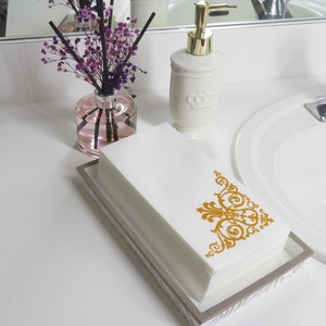 100 Bathroom Linen-Feel Guest Towels, Disposable Cloth Dinner Napkins, Ideal for Wedding, Party Or Kitchen, White And Gold 12&quot;x 17&quot;