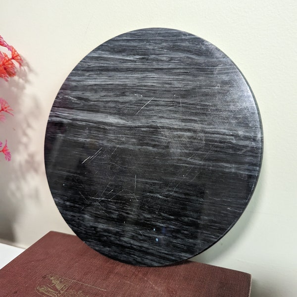 Round Marble Serving / Cutting Board