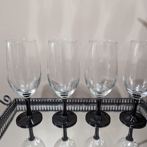 Stacking Wine Glasses- Black S/2 - Lark - A Modern Marketplace