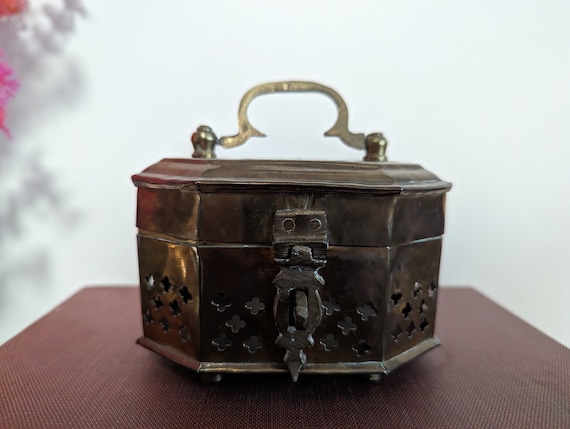 Brass Trinket box - image 1