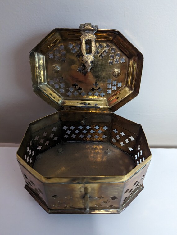 Brass Trinket box - image 7